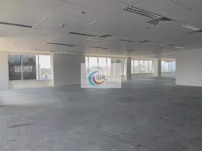 Sala Comercial para alugar, 883m² no Vila São Francisco (Zona Sul), São Paulo