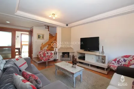 Sobrado com 3 Quartos à venda, 174m² no Jardim Sabará, Porto Alegre