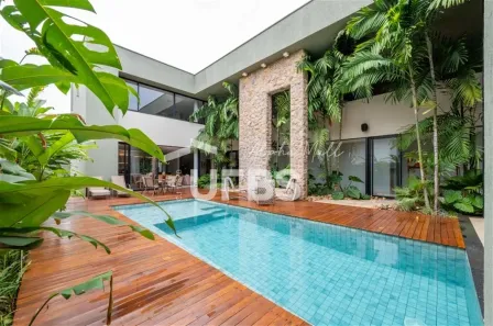 Casa de Condomínio com 4 Quartos à venda, 509m² no Jardins Milão, Goiânia