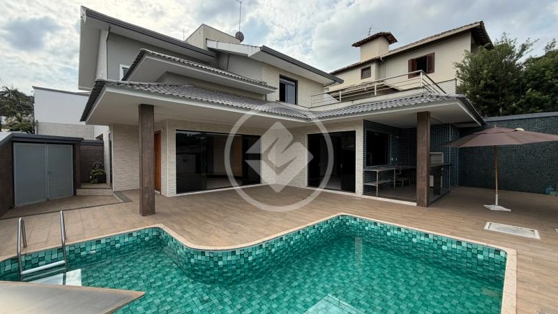 Casa em condomínio com 4 quartos — Planalto, Belo Horizonte