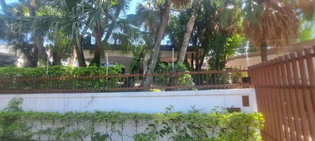 Casa com 4 Quartos para venda ou aluguel, 375m² no Parque Taquaral, Campinas