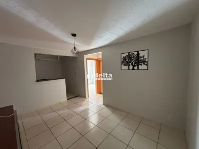 Apartamento com 2 Quartos à venda, 45m² no Jardim Holanda, Uberlândia