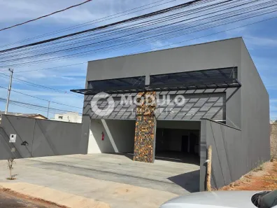 Galpão/Depósito/Armazém para alugar, 320m² no Novo Mundo, Uberlândia