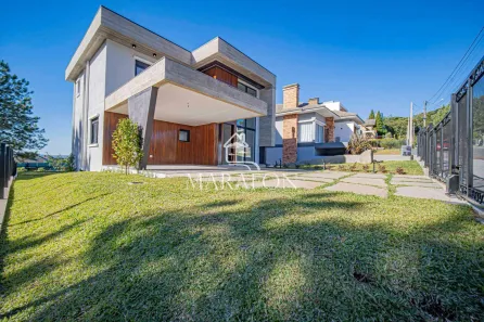 Casa com 3 Quartos à venda, 165m² no Mato Queimado, Gramado