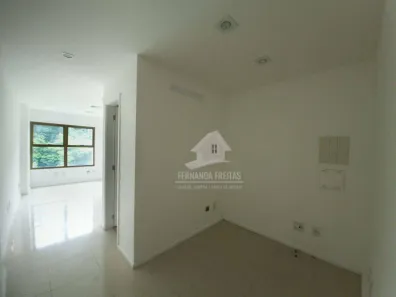 Sala Comercial para alugar, 25m² no Freguesia (Jacarepaguá), Rio de Janeiro