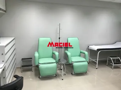 Prédio Comercial à venda, 1100m² no Jardim Satélite, São José dos Campos