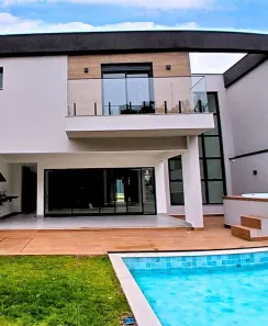 Casa com 4 Quartos à venda, 341m² no Represa, Ribeirão Pires