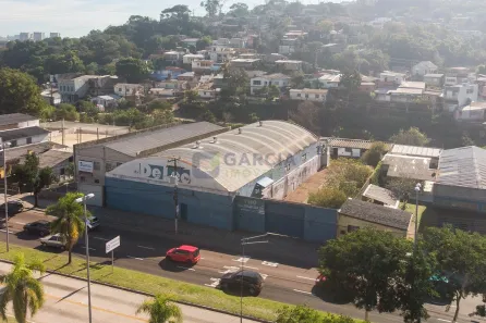 Galpão/Depósito/Armazém à venda, 190m² no Agronomia, Porto Alegre