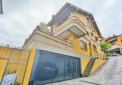 Casa com 3 Quartos à venda, 300m² no Jardim Isabel, Porto Alegre