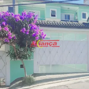 Sobrado com 3 Quartos à venda, 220m² no Jardim Bebedouro, Guarulhos