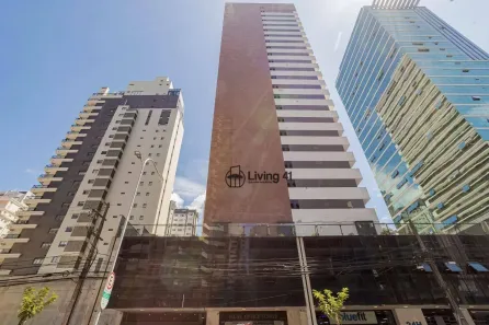 Sala Comercial para venda ou aluguel, 300m² no Batel, Curitiba