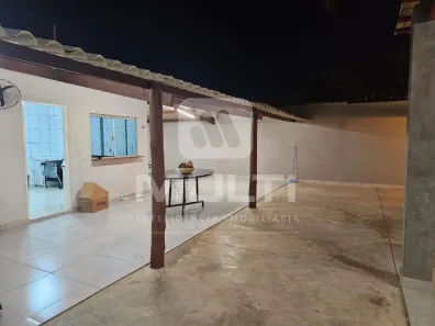 Casa com 2 Quartos à venda, 200m² no Presidente Roosevelt, Uberlândia