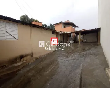 Casa com 4 Quartos à venda, 180m² no São José, Montes Claros