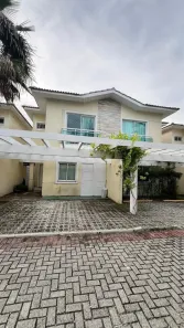 Casa de Condomínio com 3 Quartos à venda, 130m² no Praia do Futuro I, Fortaleza