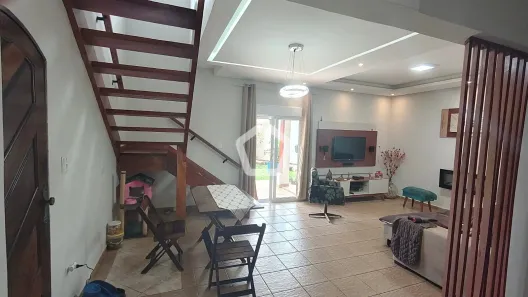 Casa com 3 Quartos à venda, 180m² no Interlagos, São Paulo