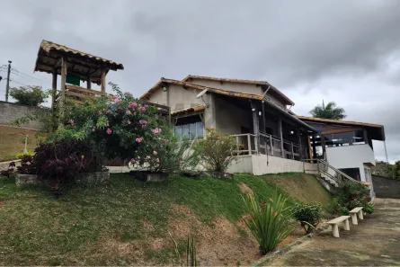 Fazenda/Sítio com 4 Quartos à venda, 265m² no Filgueiras, Juiz de Fora