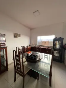 Casa com 4 Quartos à venda, 244m² no Vila Scarabucci, Franca