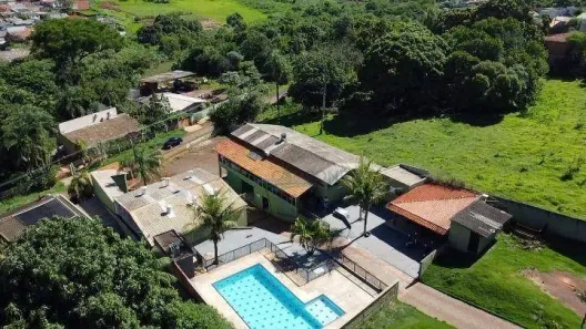 Fazenda/Sítio com 2 Quartos à venda, 700m² no Parque Presidente Vargas, Londrina