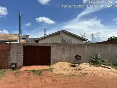 Casa com 2 Quartos à venda, 162m² no Vila Brasília, Iporá