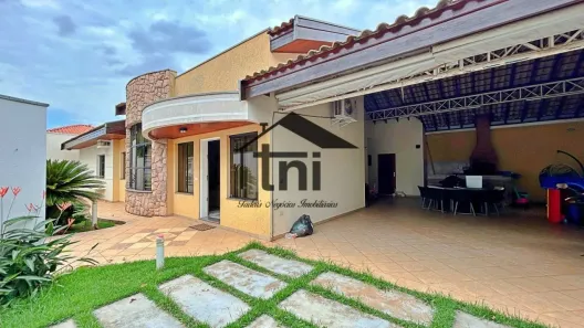 Casa com 3 Quartos à venda, 260m² no Residencial Furlan, Santa Bárbara D'Oeste