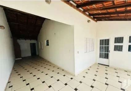 Casa com 4 Quartos para alugar, 150m² no Centro, Botucatu