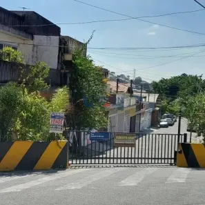 Sobrado com 4 Quartos à venda, 420m² no Jardim Santa Rosa, Taboão da Serra