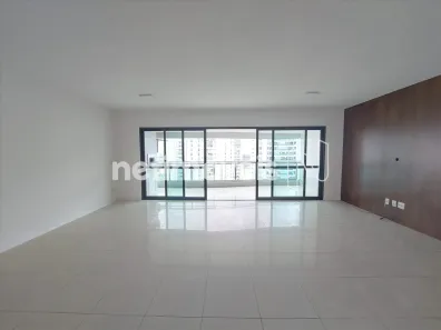 Apartamento com 3 Quartos para alugar, 142m² no Patamares, Salvador