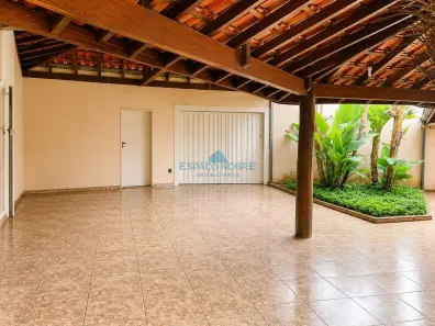Casa com 3 Quartos à venda, 208m² no Prolongamento Jardim Flórida, Franca