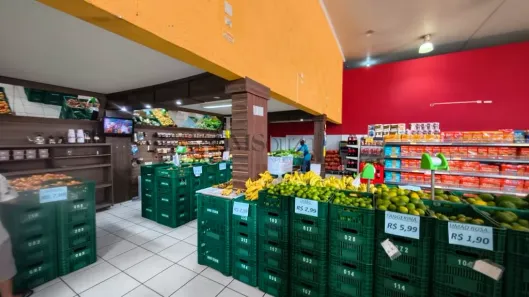 Galpão/Depósito/Armazém para alugar, 695m² no Leonor, Londrina