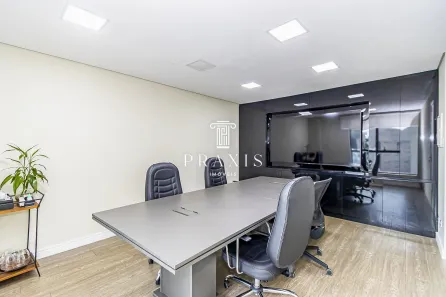 Sala Comercial para venda ou aluguel, 170m² no Centro Cívico, Curitiba