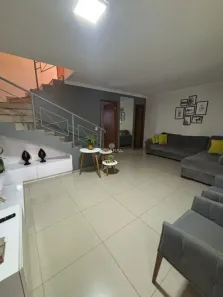 Casa de Condomínio com 3 Quartos à venda, 144m² no Jardim Planalto, Goiânia