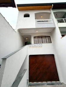Sobrado com 4 Quartos à venda, 232m² no Vila Guiomar, Santo André