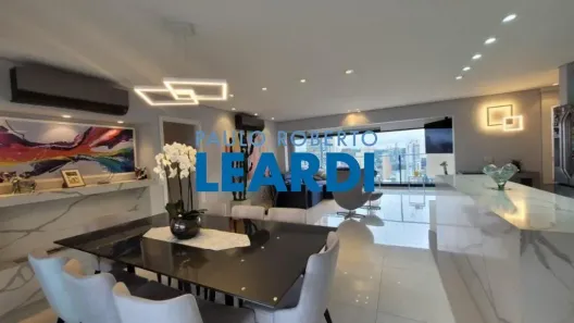 Apartamento com 3 Quartos à venda, 145m² no Jardim das Acácias, São Paulo