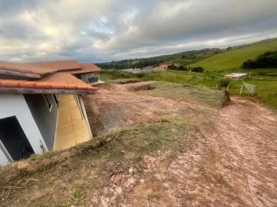 Lote/Terreno à venda, 600m² no Centro, Igaratá
