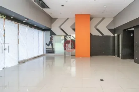 Ponto Comercial para alugar, 101m² no Azenha, Porto Alegre