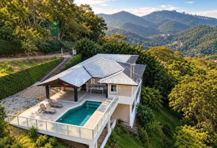 Casa de Condomínio com 4 Quartos à venda, 400m² no Posse, Petrópolis