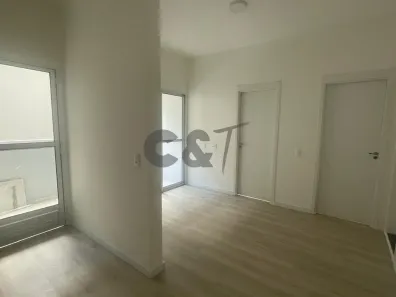 Apartamento com 2 Quartos para alugar, 42m² no Várzea de Baixo, São Paulo