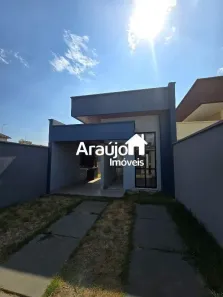 Casa com 2 Quartos à venda, 64m² no Loteamento Bertaville, Palmas