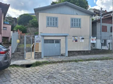 Casa com 3 Quartos à venda, 90m² no Rio Branco, Caxias do Sul