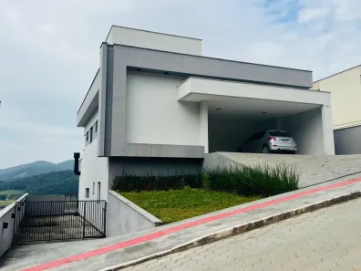 Casa com 3 Quartos à venda, 229m² no São Francisco de Assis, Santo Amaro da Imperatriz