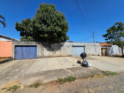 Casa com 5 Quartos à venda, 300m² no Cidade Satélite São Luiz, Aparecida de Goiânia