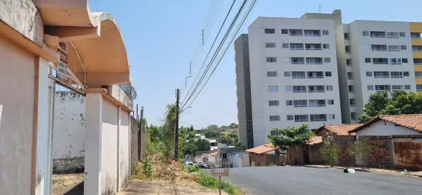 Imóvel Comercial com 4 Quartos à venda, 250m² no Primavera, Teresina