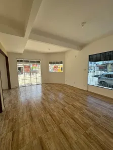 Ponto Comercial para alugar, 108m² no São Judas, Itajaí