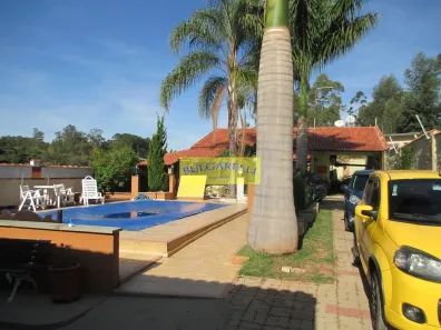 Fazenda/Sítio com 3 Quartos à venda, 290m² no Caxambu, Jundiaí