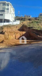 Lote/Terreno à venda, 250m² no Jardim Bandeirantes, Poços de Caldas