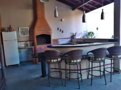 Casa com 3 Quartos à venda, 300m² no Parque Novo Mundo, Americana