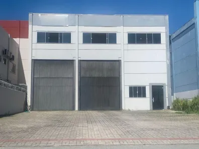 Galpão/Depósito/Armazém para alugar, 619m² no Pachecos, Palhoça
