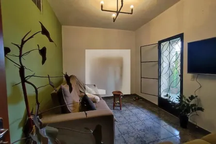 Casa com 2 Quartos à venda, 600m² no Tropical, Contagem