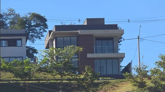 Casa de Condomínio com 3 Quartos à venda, 282m² no Jardins Barcelona, Senador Canedo