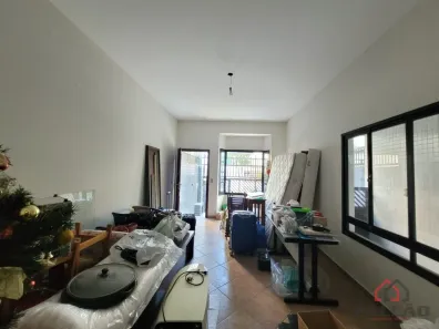 Sobrado com 4 Quartos à venda, 266m² no Gonzaga, Santos